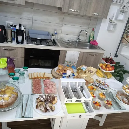 Athena Bed & Breakfast 3*