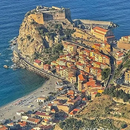 Athena 3* Scilla