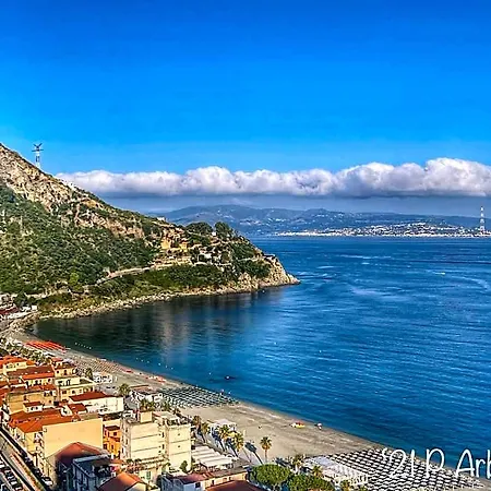 Athena Scilla