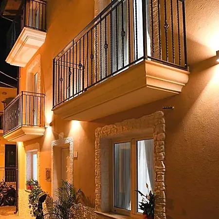 Bed and Breakfast Athena 3*